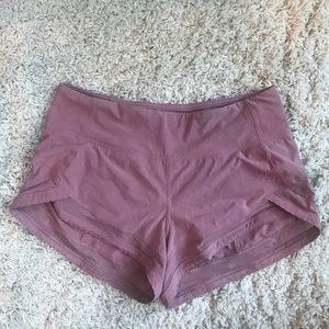Lululemon Hotty Totty Short 2.5"